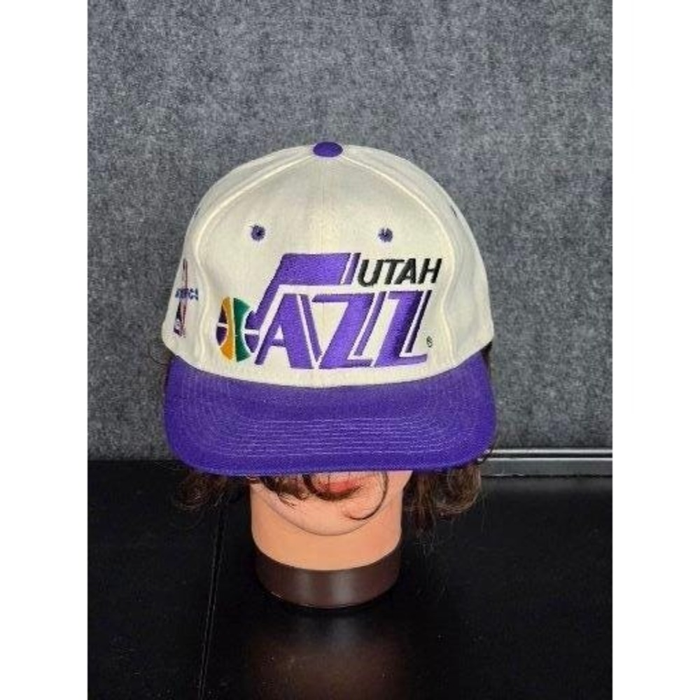 Vintage Utah Jazz‎ Hat Size 7 1/8 Mitchell Ness Cream Purple NBA Fitted Cap 90s